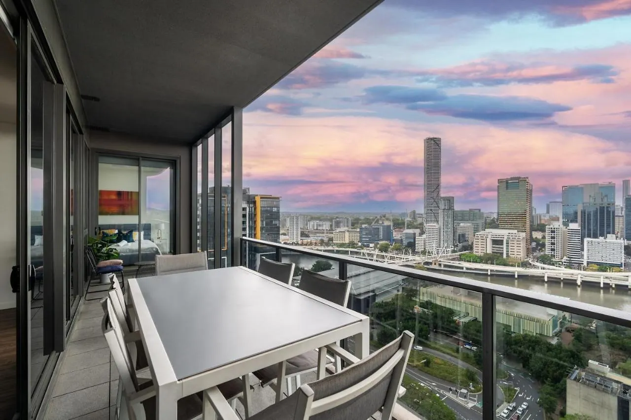 Multi Million River View 3Bd Penthouse At Southbank Brisbane